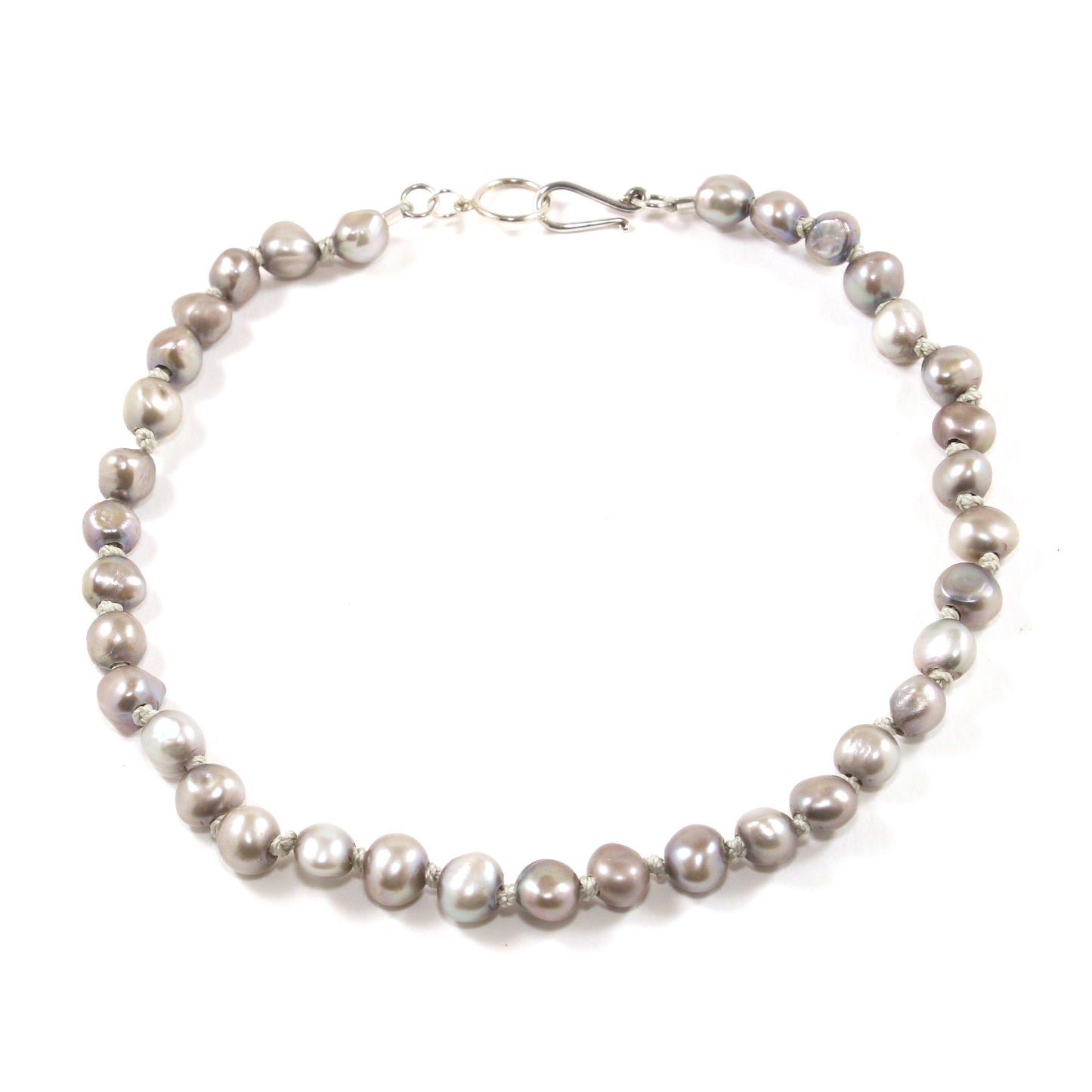 Perfect Asymmetry Knotted Pearl Necklace