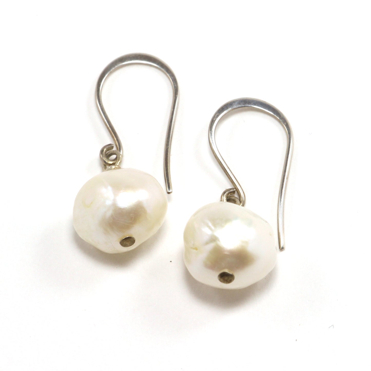 Brunchville Everyday Pearl Earrings